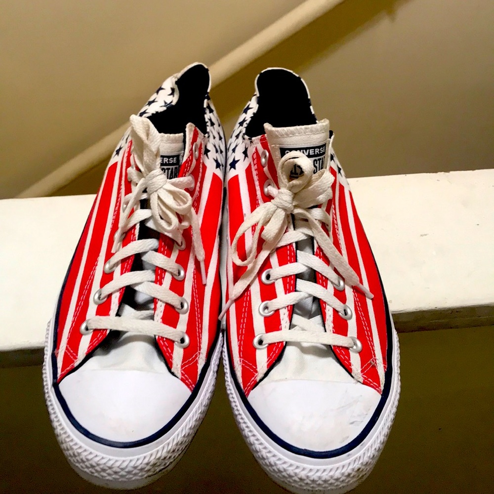 Very nice sneakers all star Converse